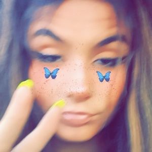 Meet your Posher, Destiny